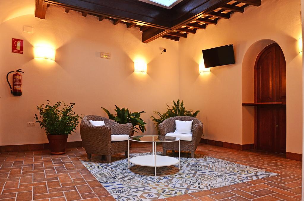 Hostal La Fonda Conil De La Frontera Bagian luar foto
