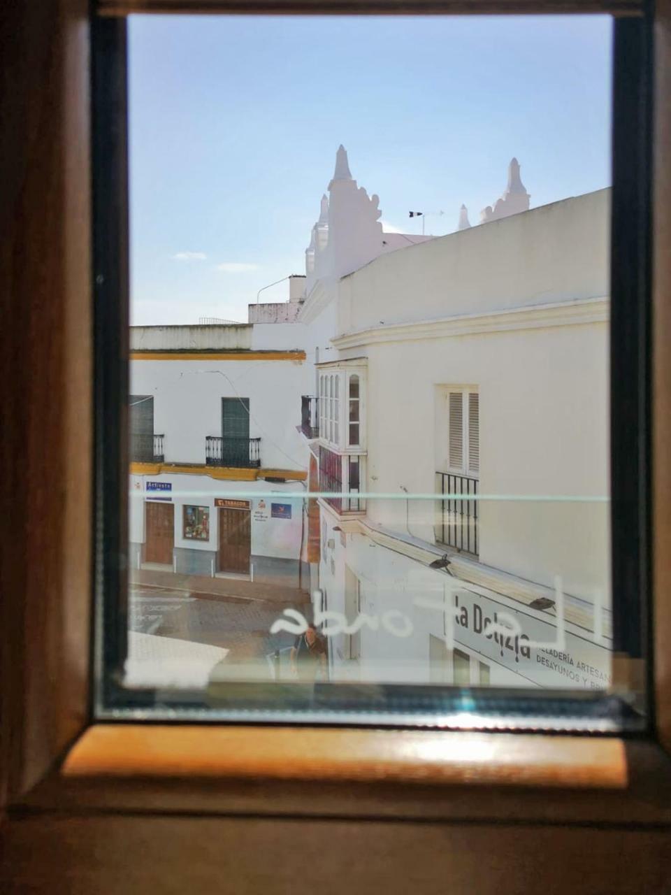 Hostal La Fonda Conil De La Frontera Bagian luar foto